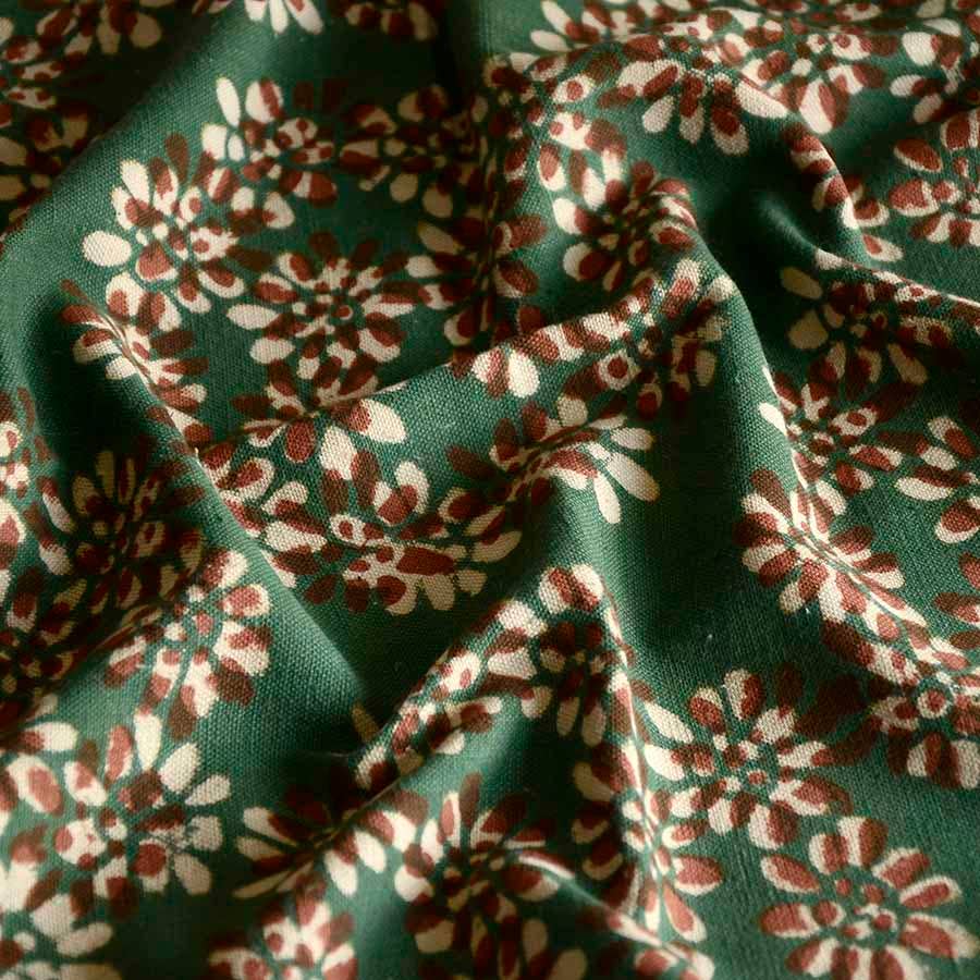 Christmas Dinner Napkin Set of 4, Holiday Table Decor | Amar