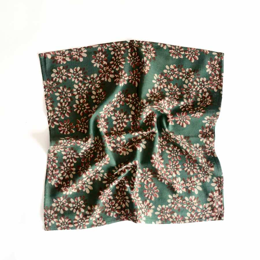 Christmas Dinner Napkin Set of 4, Holiday Table Decor | Amar