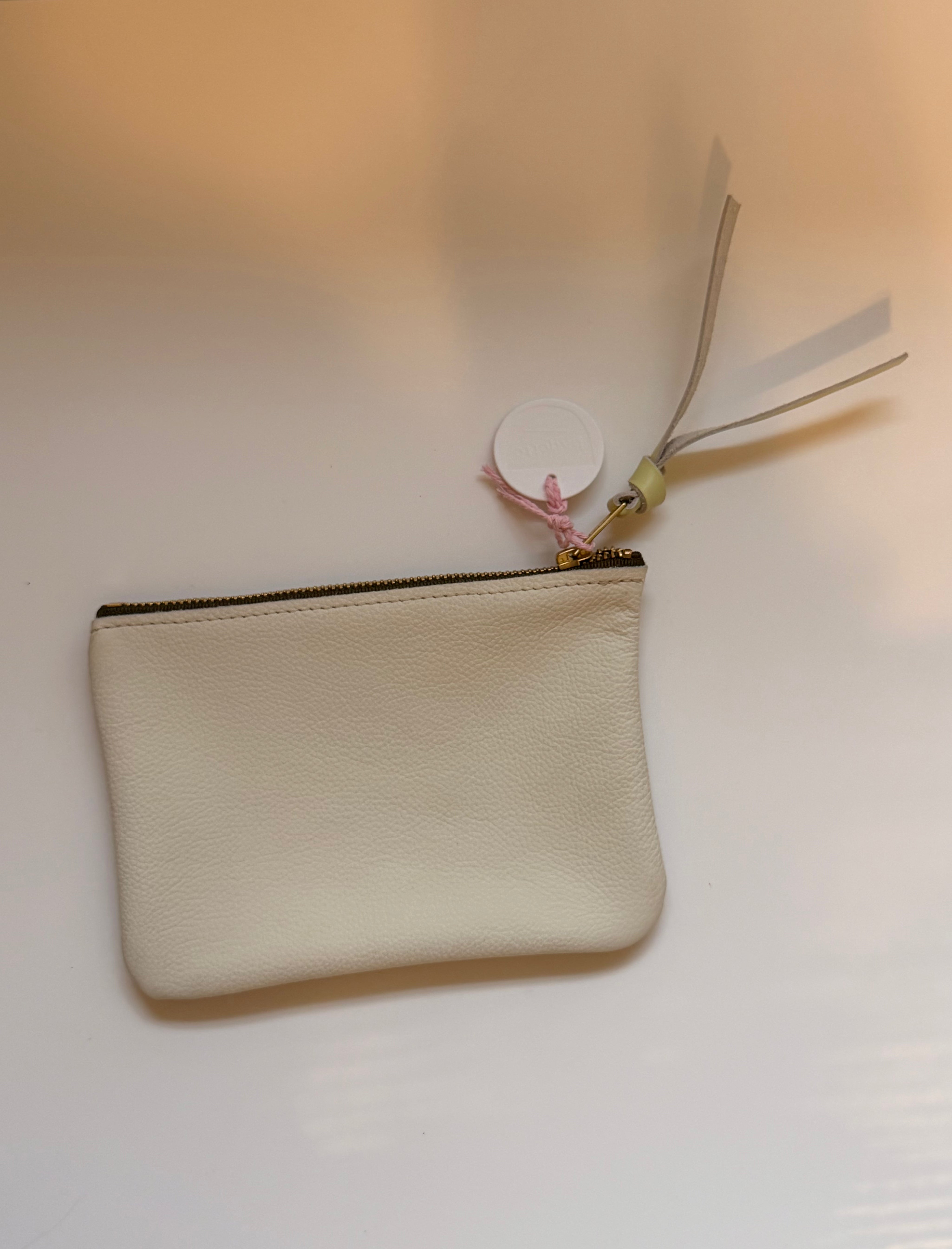 Baqette - The Essential Pouch (in multiple colors)