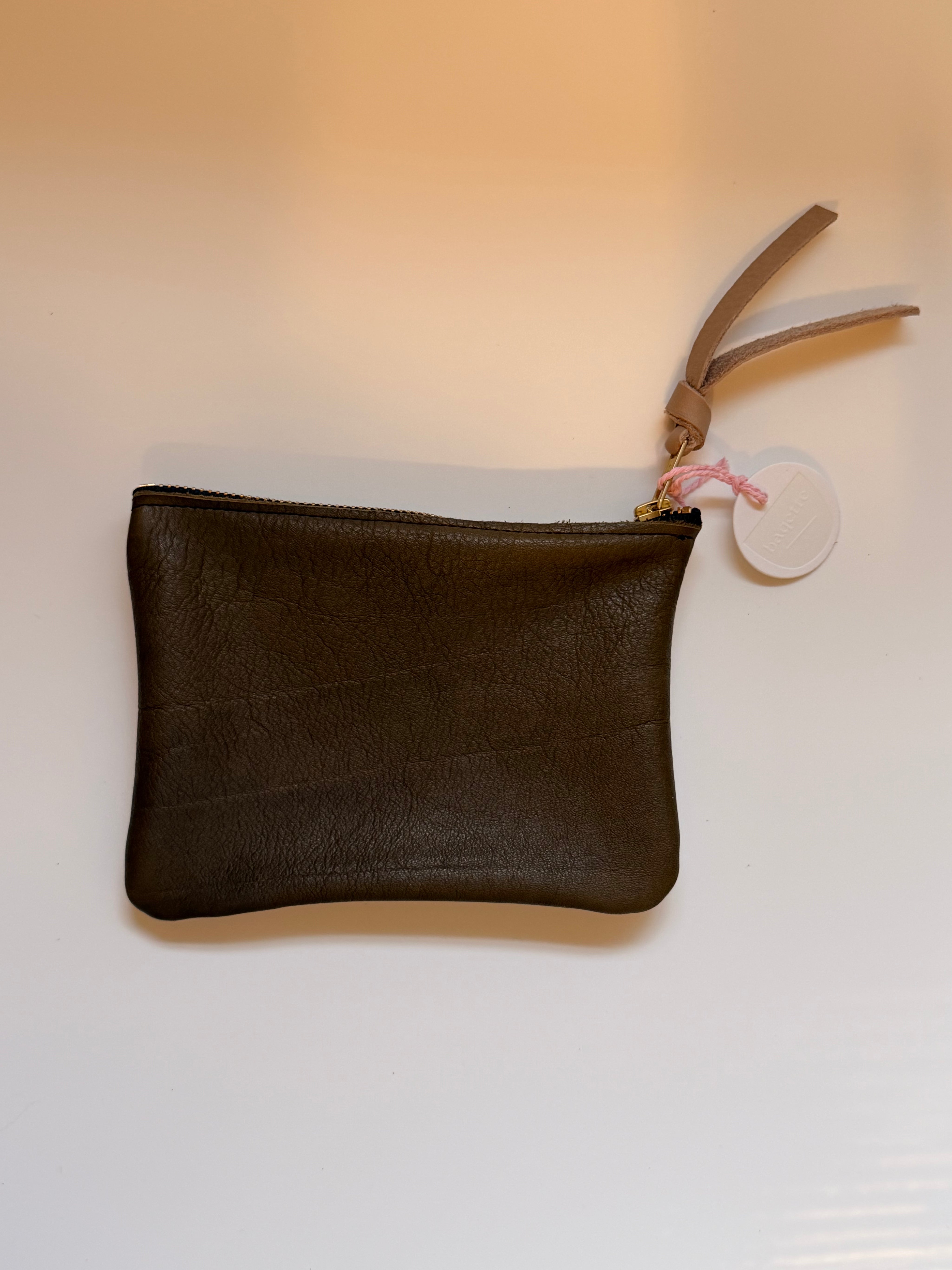Baqette - The Essential Pouch (in multiple colors)