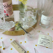 Mother’s Day Candle Making & Flower Bar Workshop w/ Eve Floral Co. (Saturday, 5/9 from 11am - 1pm)