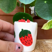 Strawberries Match Holder